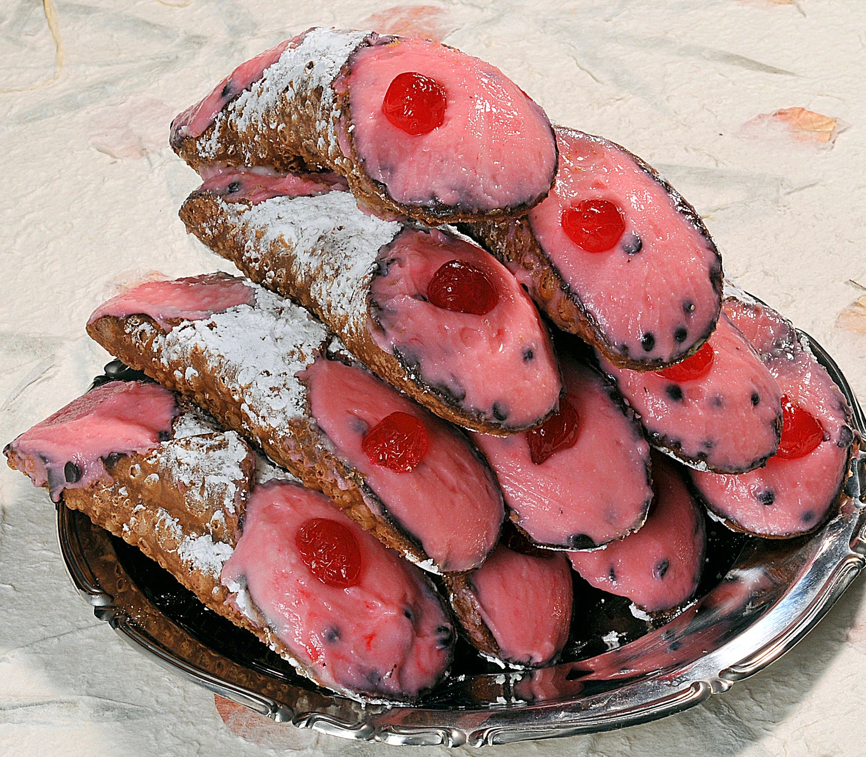 Cannoli siciliani con ricotta alla cannella Scimone