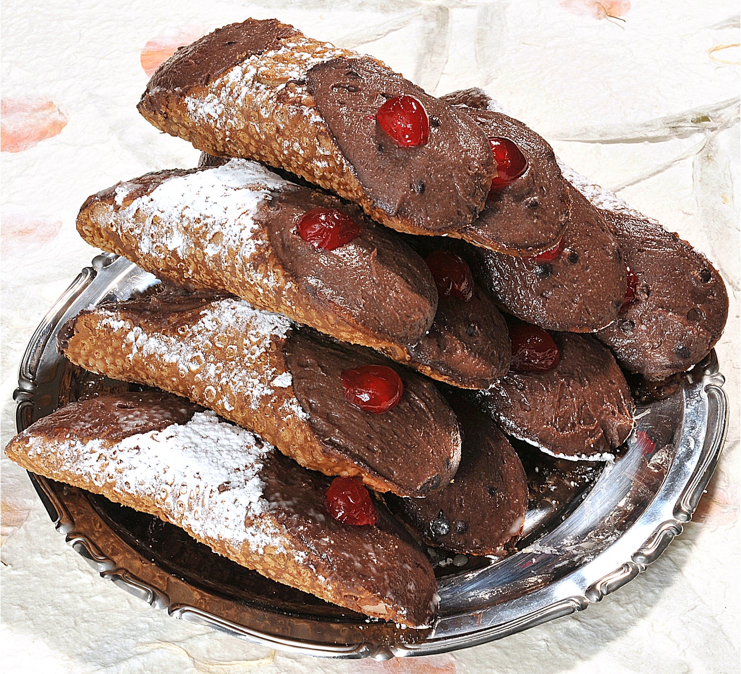 Cannoli siciliani con ricotta al cioccolato Scimone